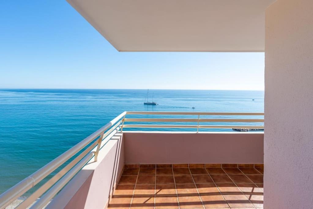 Fuengirola The Boat Appartement Buitenkant foto