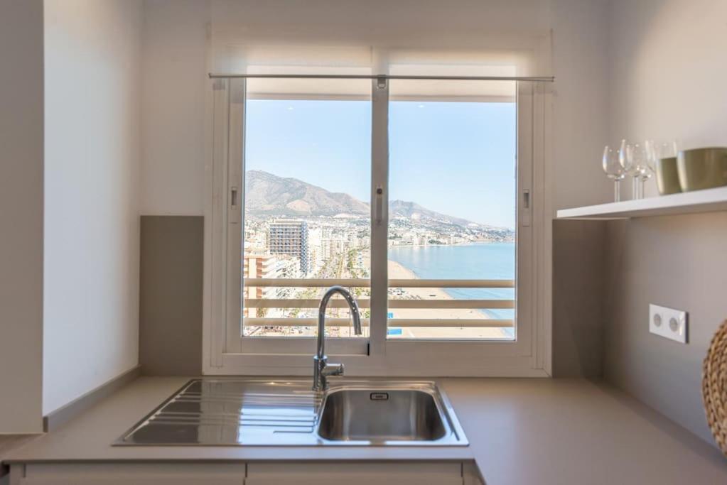 Fuengirola The Boat Appartement Buitenkant foto